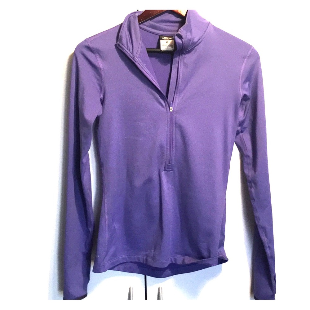 Ladies 1/2 zip Nike workout shirt